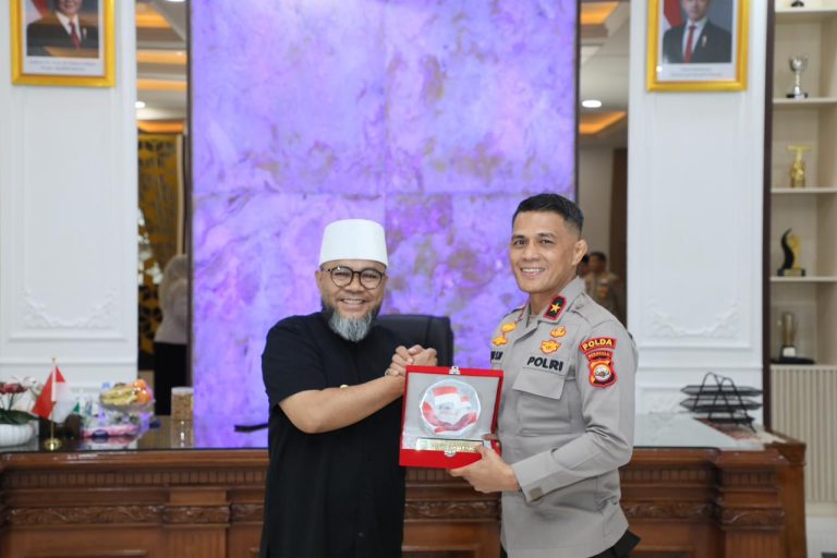 Kapolda Bengkulu Silaturahmi ke Gubernur Bengkulu, Perkuat Sinegritas Pemprov dan Polda Bengkulu